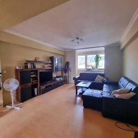 Big 4 Room Huge Apartment Bratislava Exterior foto